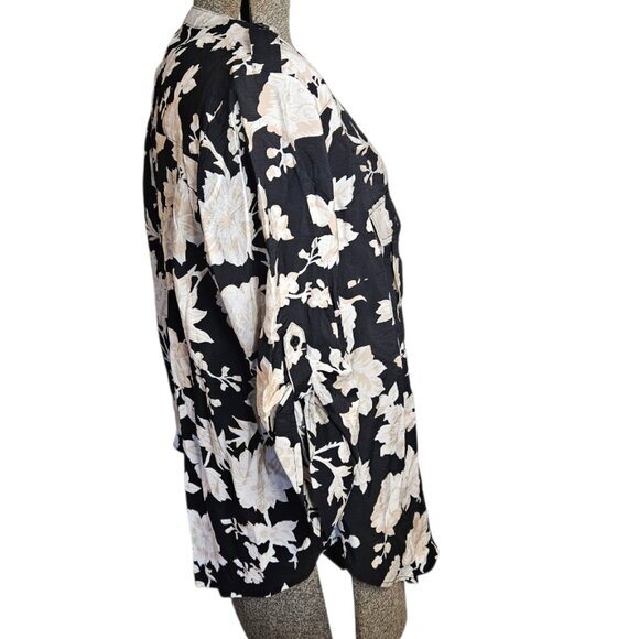 NWT Torrid Harper 3/4 Sleeve Blouse 1X/14-16 - Picture 7 of 13